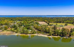 4809 COLES POINT Road, HAGUE, VA 22469