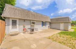 1116 Genoa Avenue NW, Massillon, OH 44646