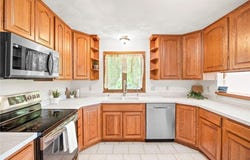 4686 Penkwe Way, Eagan, MN 55122
