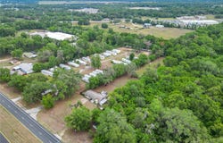 11763 SE US HIGHWAY 301, BELLEVIEW, FL 34420