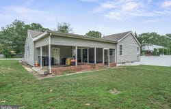 88 E 6TH AVENUE, PINE HILL, NJ 08021