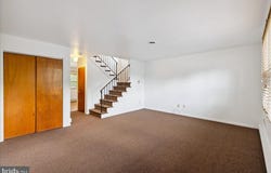 1123 ALMOND, PITTSGROVE, NJ 08318