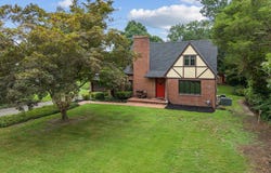 15 GRAVERS LANE, BLACKWOOD, NJ 08012