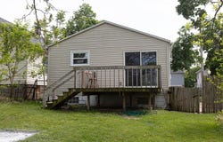 1429 Vine Street, Lansing, MI 48912