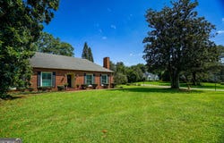 1400 Vernon, Lagrange, GA 30240