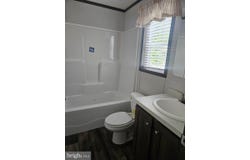 300 RIDGE ROAD, ETTERS, PA 17319