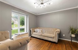 4011 NE Woodridge Drive, Lee's Summit, MO 64064