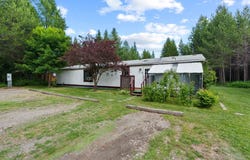38109 N Old Pine Ln, Elk, WA 99009