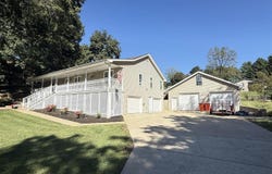 72 Five Oaks Drive, Elizabethtown, KY 42701