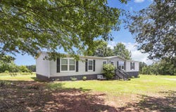 502 Shiloh Church Road, Wellford, SC 29385