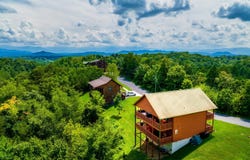 410 Oak Sky Way, Sevierville, TN 37876