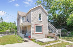 1002 Madison Street, Grand Haven, MI 49417
