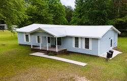 2119 SARAGOSSA Rd, Nauvoo, AL 35578