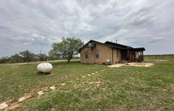 550 Willow Valley Rd, Gail, TX 79720