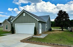 2955 Rickman RD, RICKMAN, TN 38580