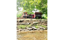 18544 Bug Scuffle Road, West Fork, AR 72774