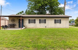 131 Norm Street, China Spring, TX 76633
