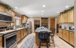 1100 3rd Ave S, Clear Lake, IA 50428