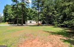 110 Oakwood, Lavonia, GA 30553