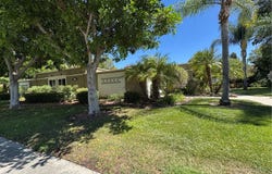 923 Avenida Majorca, Laguna Woods, CA 92637