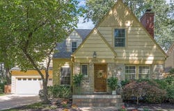 5525 Norwood Road, Fairway, KS 66205