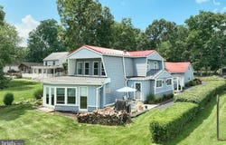 132 LAKE MEADE DRIVE, EAST BERLIN, PA 17316