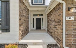 808 Scully Road, Yukon, OK 73099
