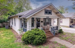 1302 Hackney, Winfield, KS 67156