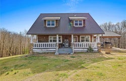 660 Pendergraft  RD, Noel, MO 64854
