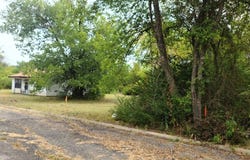 Mosley Street, Commerce, TX 75428