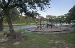 18215 Center ST, Jonestown, TX 78645