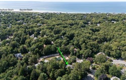 1 Johnson Lane, Dennis, MA 02638