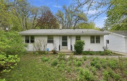 4109 Windridge Circle, Hopkins, MN 55305