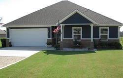 15961 Prairie Rose Drive, McLoud, OK 74851