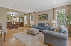 206 W End Ave, Green Brook Twp., NJ 08812-2153