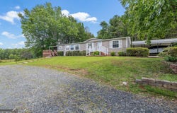 177 E Silver Shoals, Toccoa, GA 30577
