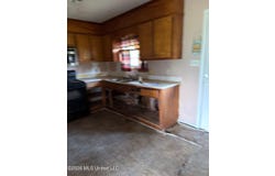 1520 Allman Trail, Bogue Chitto, MS 39629