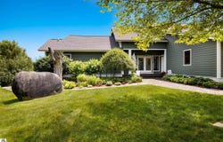 6730 S Glazier Beach Drive, Cedar, MI 49621