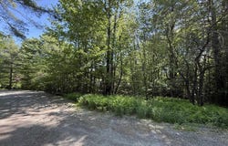 19 Stone Ridge Loop, Dover, VT 05356