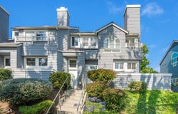 1051 Thomas Lane, Ventura, CA 93003