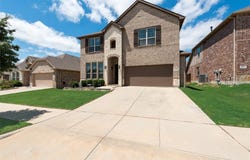 2008 Moonsail Lane, Denton, TX 76210