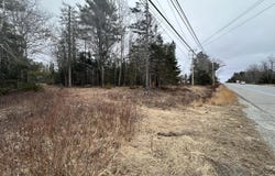 221 Bucksport Road, Ellsworth, ME 04605