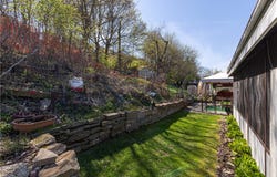 3560 Wallace Dr, Baldwin Boro, PA 15227
