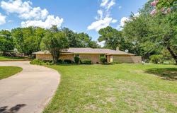 3300 Sherwood Street, Willow Park, TX 76087