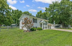 502 Mobile Street, Brighton, IL 62012