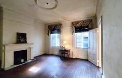 20 W Hull, Savannah, GA 31401