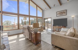 13900 NW FIR CREST RD, McMinnville, OR 97128