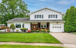 10 Rainbow Drive, Colonia, NJ 07067