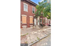 560 SPRUCE STREET, CAMDEN, NJ 08103