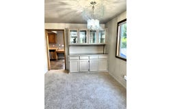 2566 Heritage Way, Medford, OR 97504